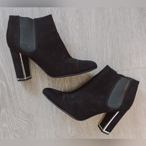 Women's Unisa Black & Silver High Heel Ankle Boots Size 8 VGUC!